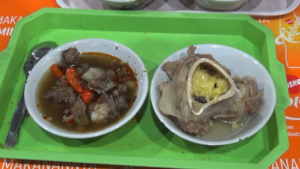 Menu Ramadan Bakso Tulangan Iga Pandalungan, Jadi Primadona Berbuka Di Jember