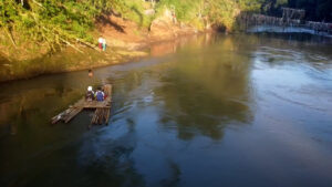 Jembatan Putus, Pemkab Jember Siagakan Armada Jemput Siswa